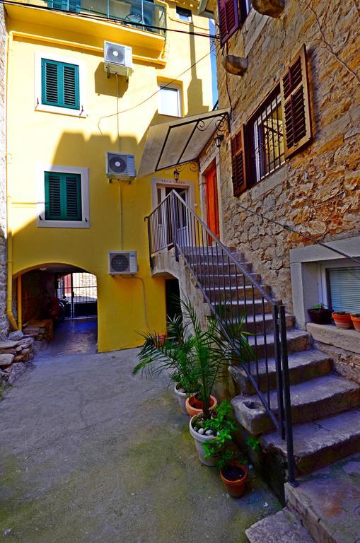 Villa Capo Split Exteriör bild